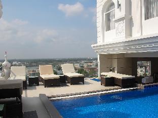 west hotel