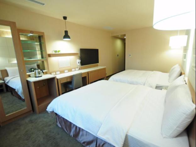 kindness hotel hualien main station