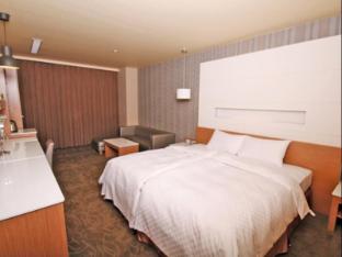 kindness hotel hualien main station