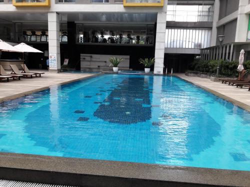 bluesky serviced apartment airport plaza