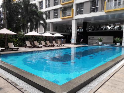 bluesky serviced apartment airport plaza