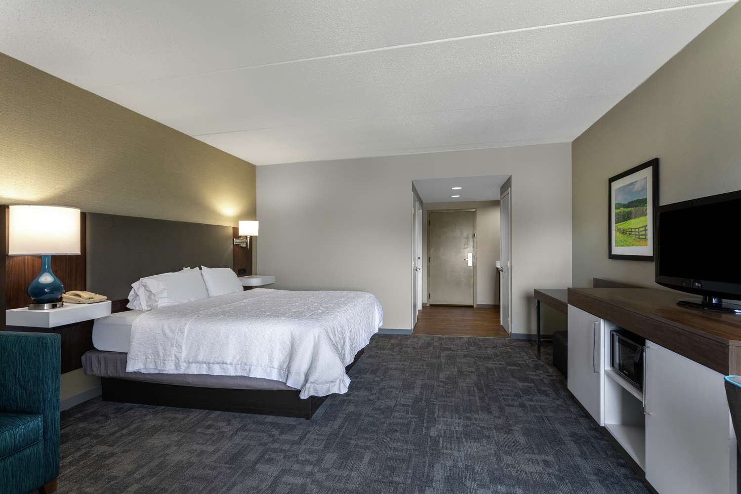 hampton inn bedford
