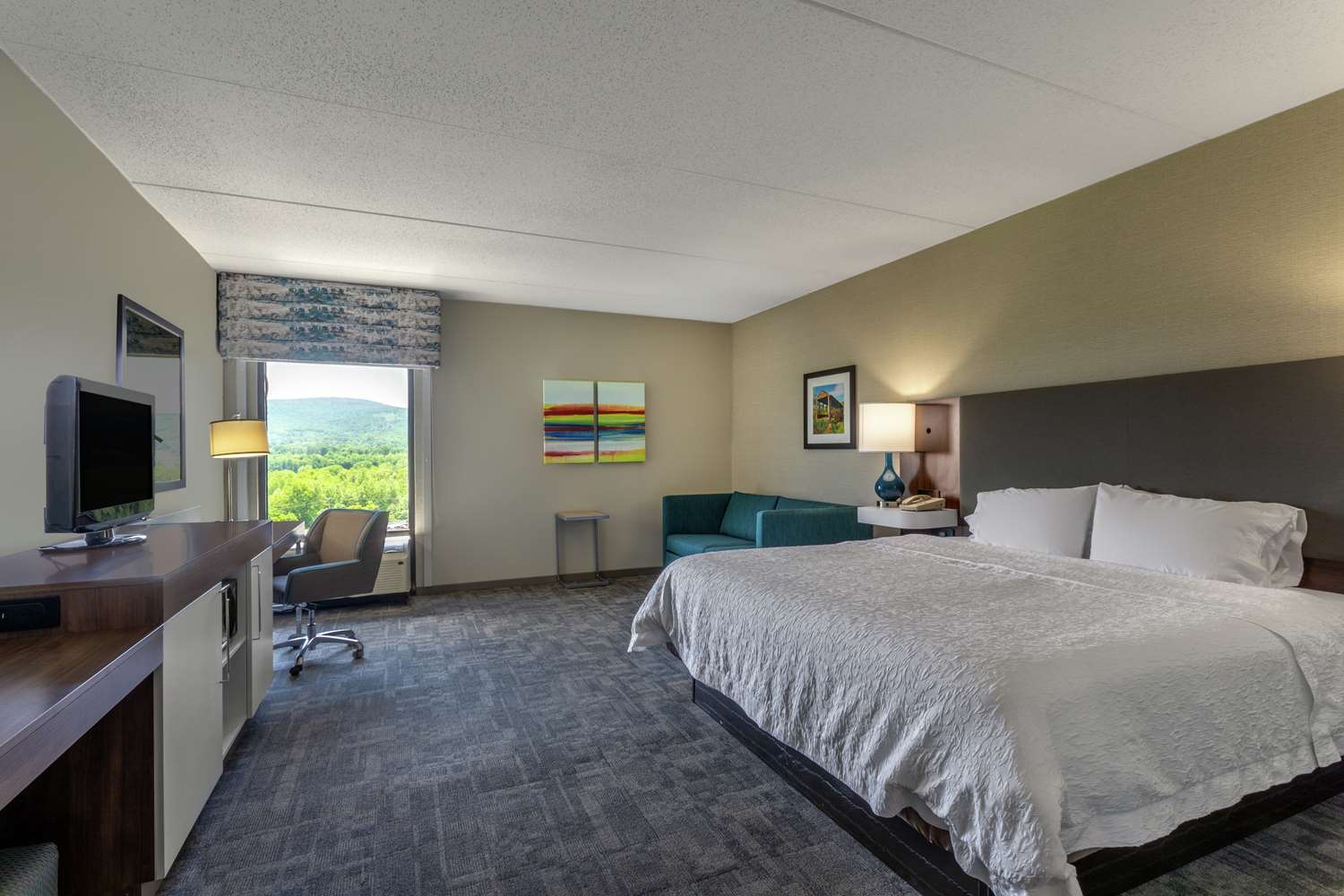 hampton inn bedford