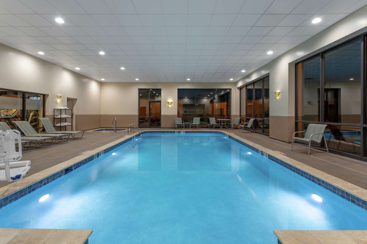 hampton inn bedford