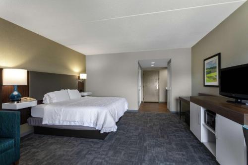 hampton inn bedford
