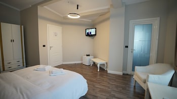 hotel majestic
