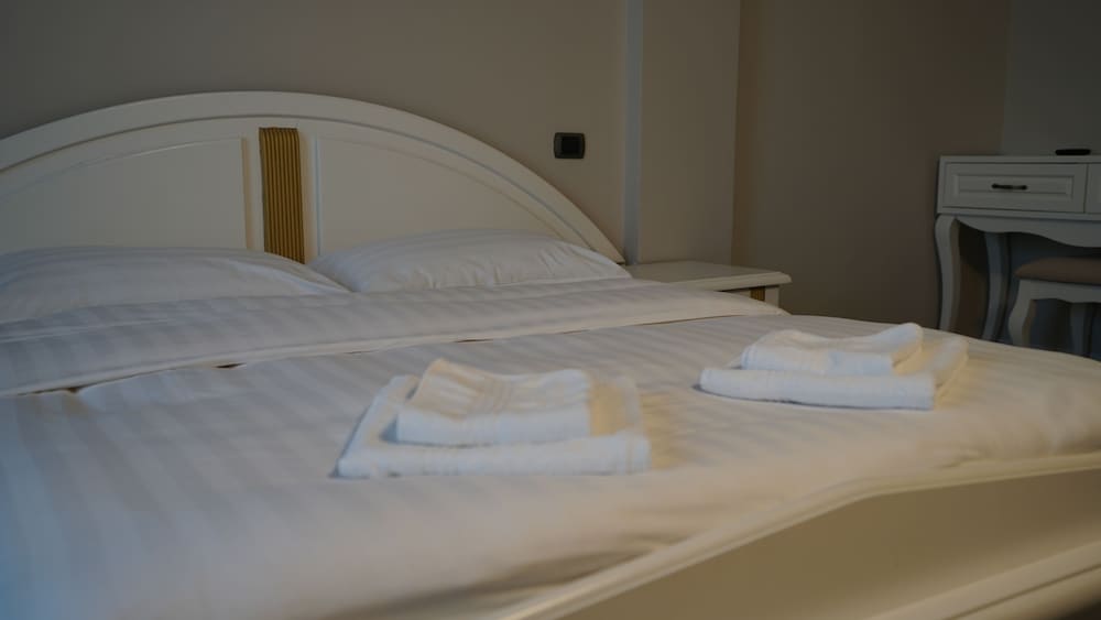 hotel majestic