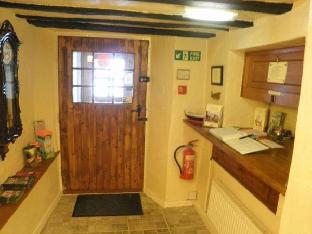 Tinhay Mill Guest House,Near The Beach,4 star