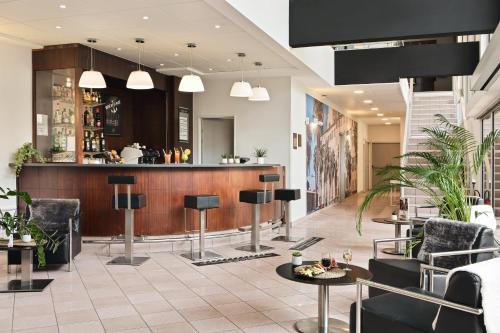 holiday inn toulon city centre by ihg