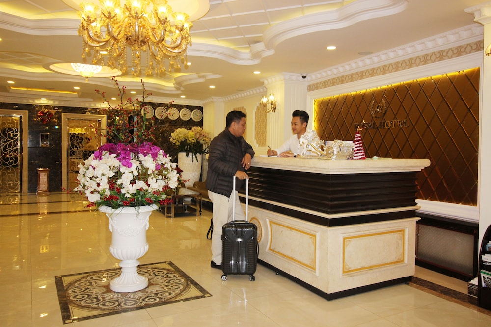 royal hotel dalat