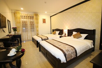 royal hotel dalat