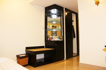 royal hotel dalat