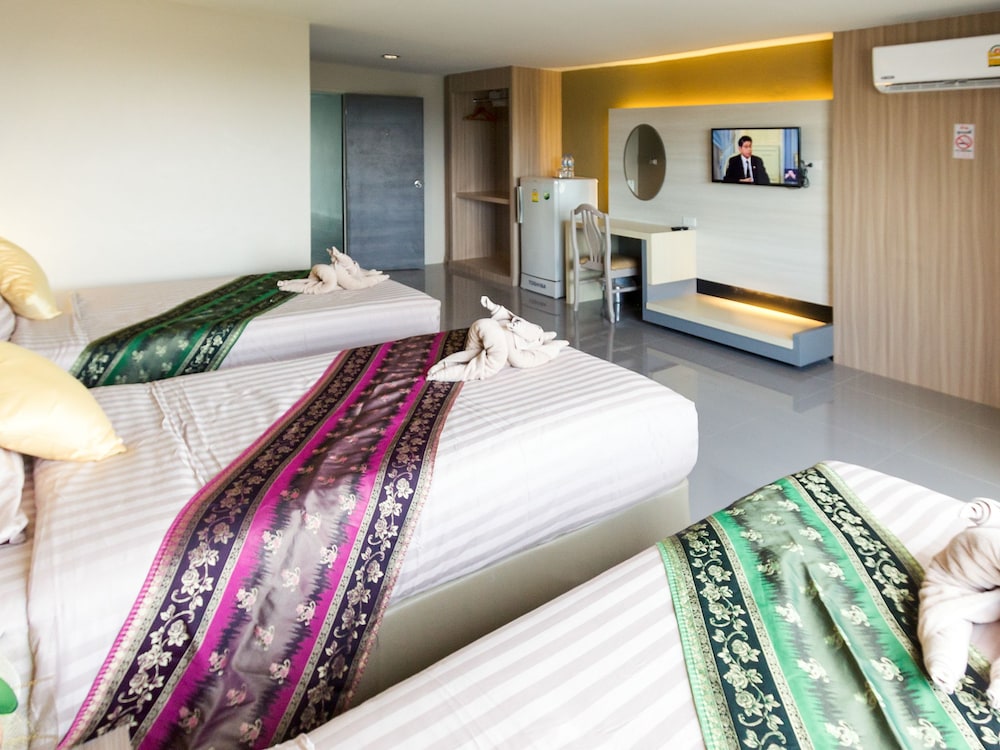 silom boutique hotel hatyai