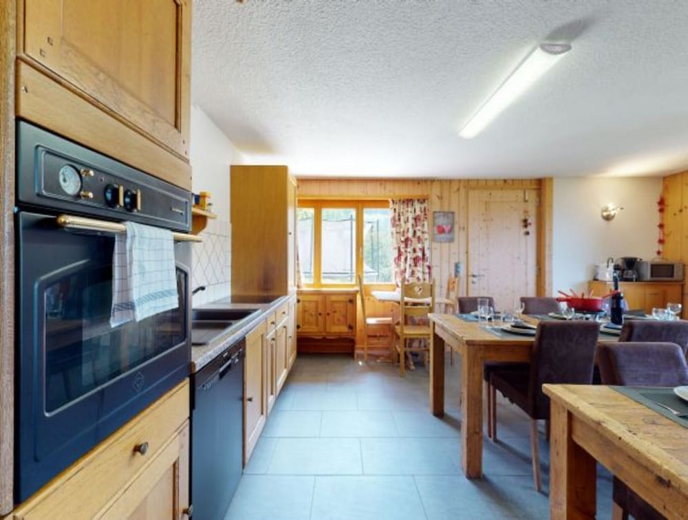 spacious apartment with balcony