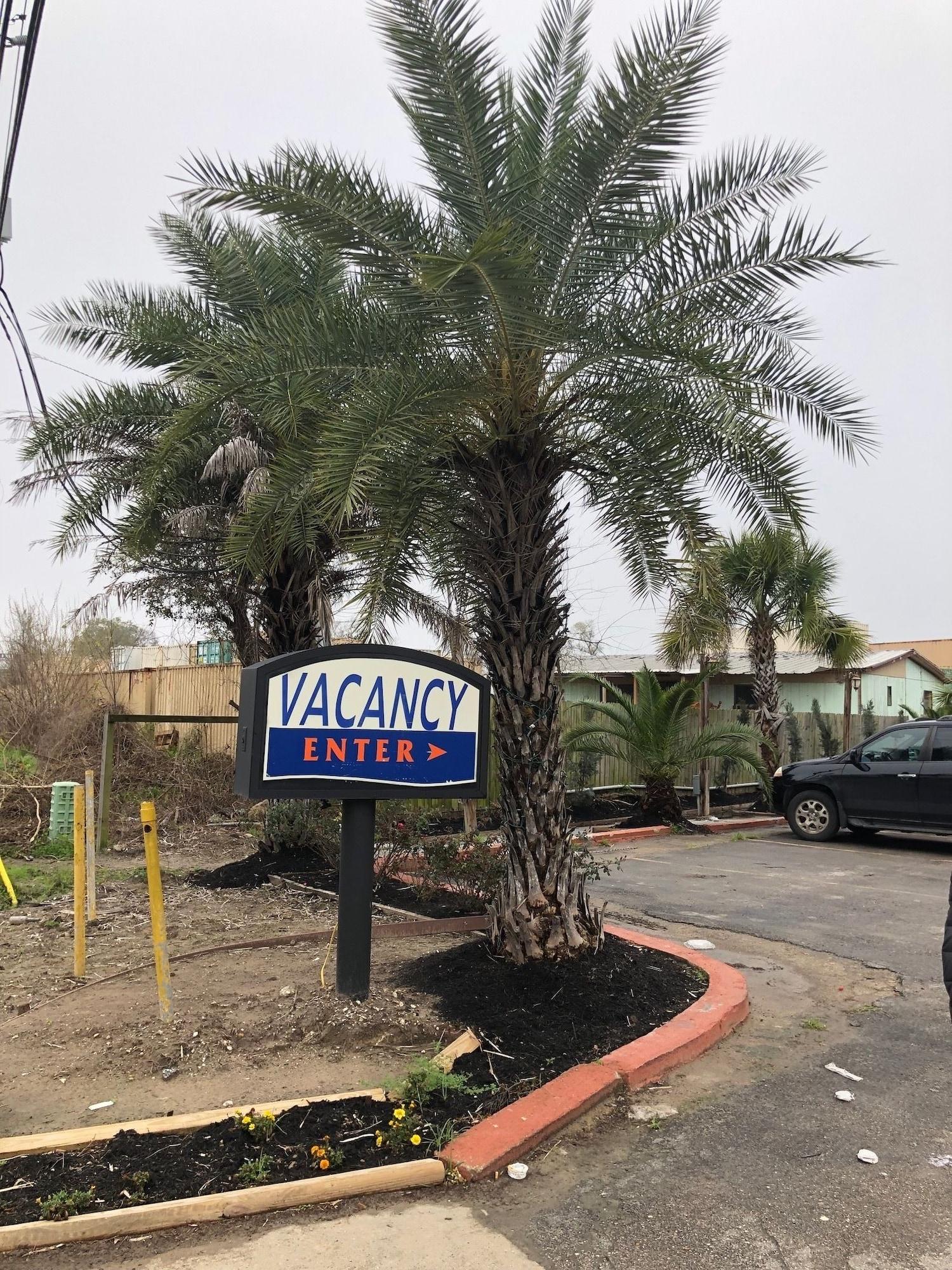 Travel Inn,Houston County>>Downtown Houston,2 star