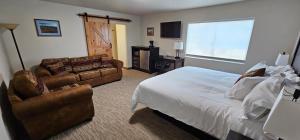 eagle river lodge