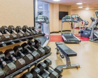 cambria hotel traverse city