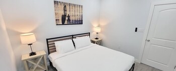 Villas De Laguna 4 3 Bedroom Townhouse,5100 Laguna Boulevard,3 star