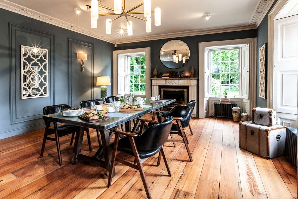 the address citywest