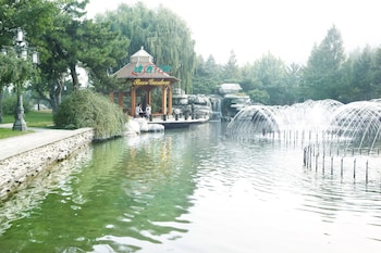fragrant hill empark hotel