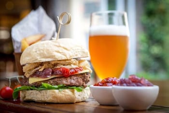 clayton hotel chiswick