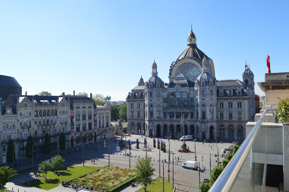 hotel indigo antwerp city centre by ihg