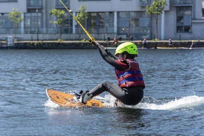 clayton hotel cardiff lane