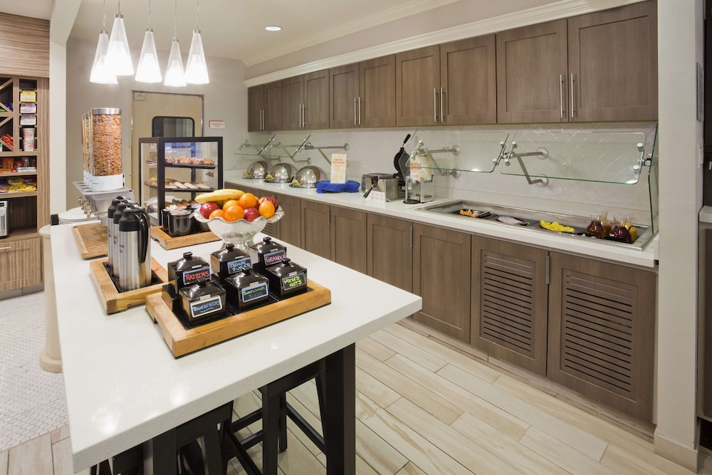 hilton garden inn minneapolis eagan