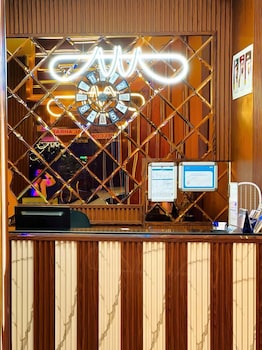 al ahrar hotel