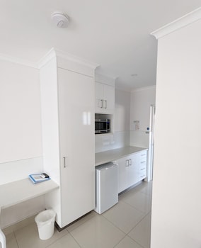 Casa Nostra Motel Mackay,West Mackay>>Mackay,4 star