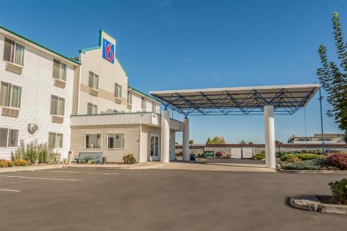 motel 6 redmond or