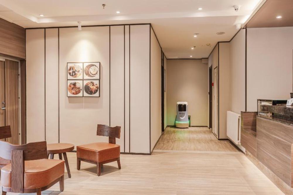 hanting hotel changchun hongqi street wanda