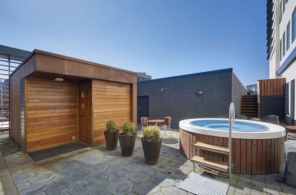 hilton reykjavik nordica