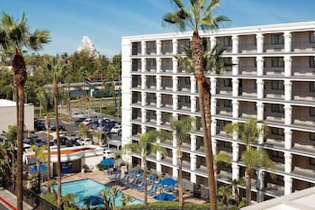 Fairfield By Marriott Anaheim Resort,California>>Anaheim,4 star
