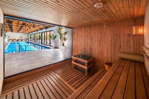 lopota lake resort and spa
