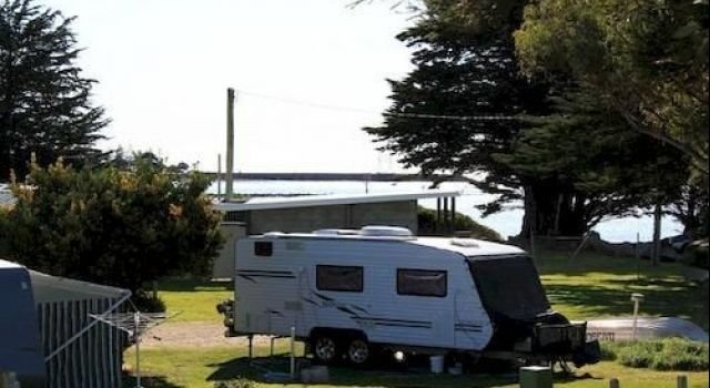 Abel Tasman Caravan Park,Devonport>>Barrington,3 star
