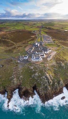 the lands end hotel
