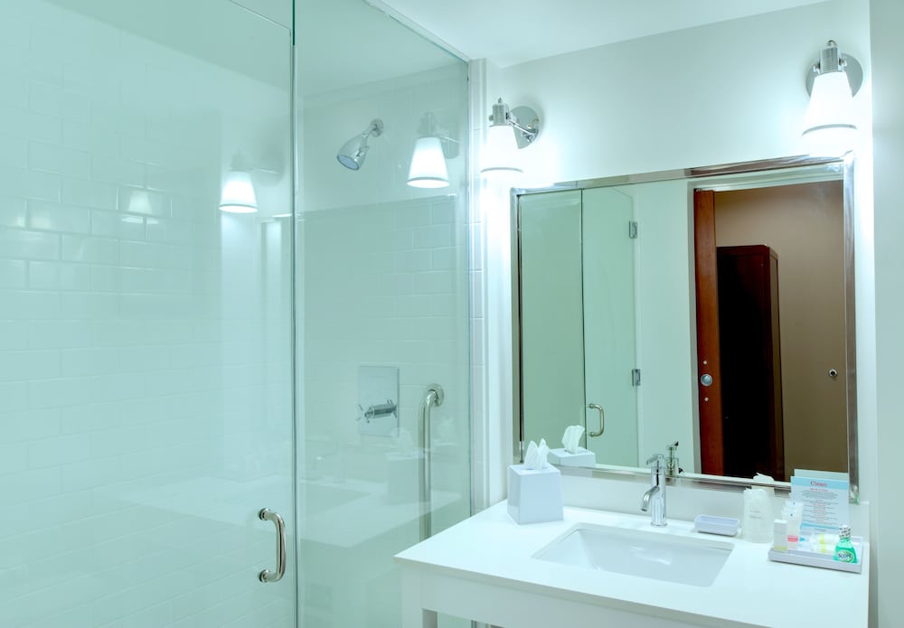 Four Points By Sheraton Oklahoma City Quail Springs,Oklahoma City>>Oklahoma,3 star
