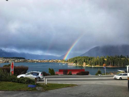 lakeview colonial motel