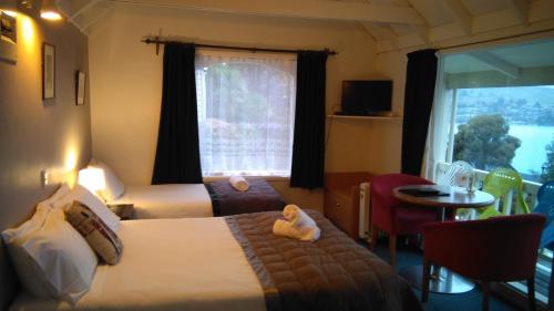 lakeview colonial motel