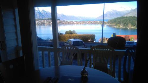 lakeview colonial motel