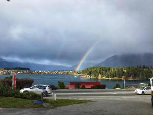 lakeview colonial motel