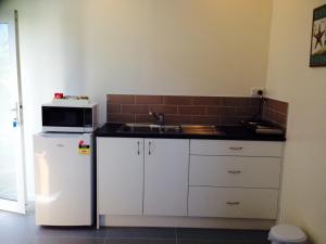 lakeview colonial motel