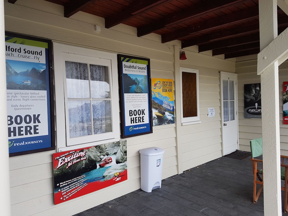 lakeview colonial motel