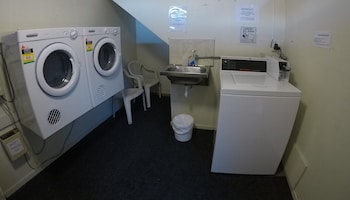 lakeview colonial motel