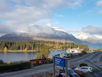 lakeview colonial motel