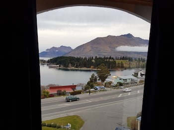 lakeview colonial motel