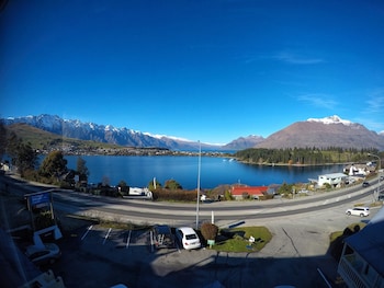 lakeview colonial motel