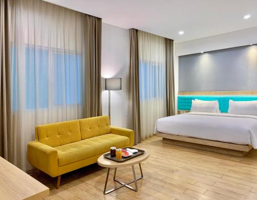 hotel santika kelapa gading