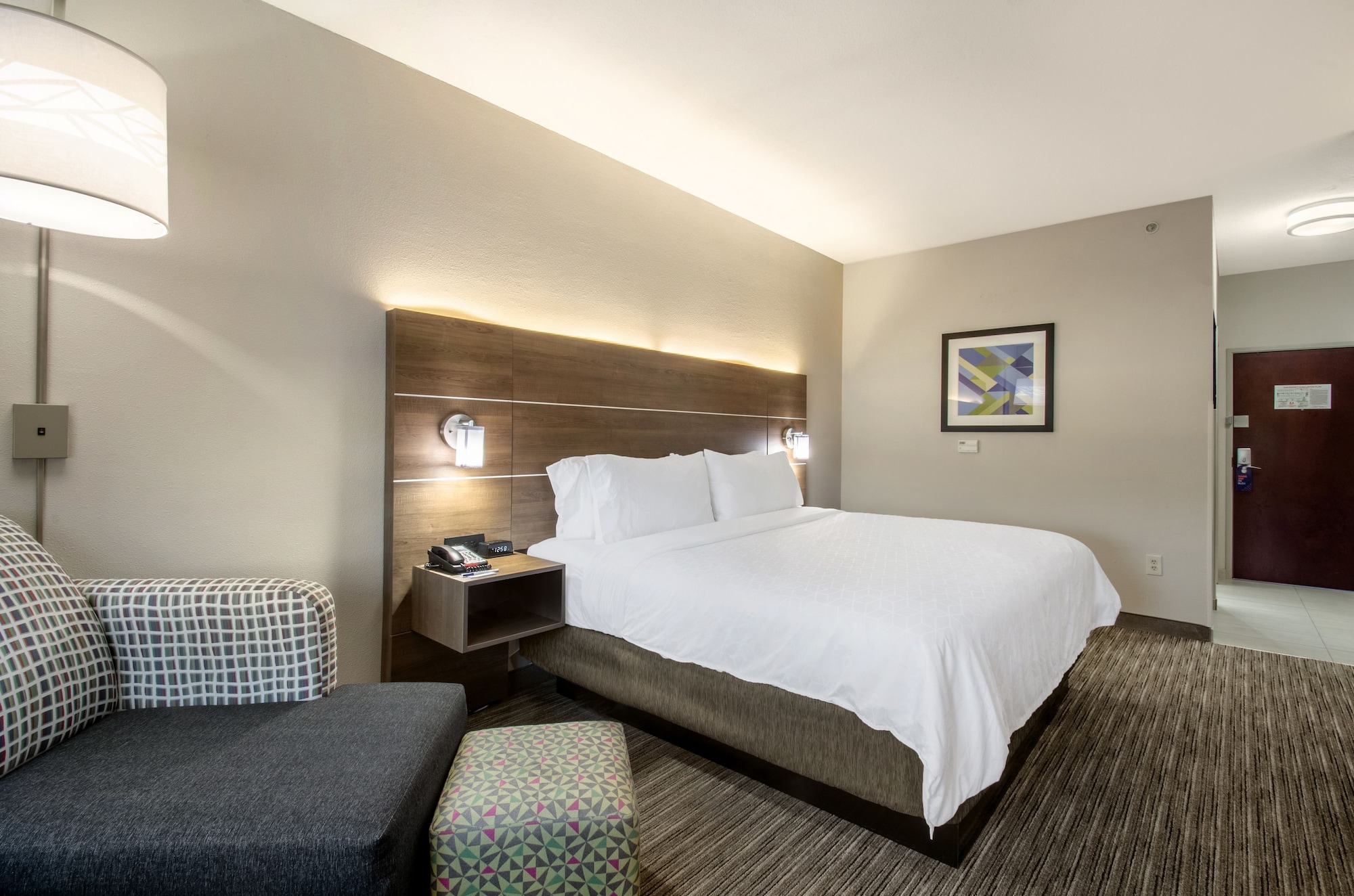 holiday inn express and suites olathe south by ihg